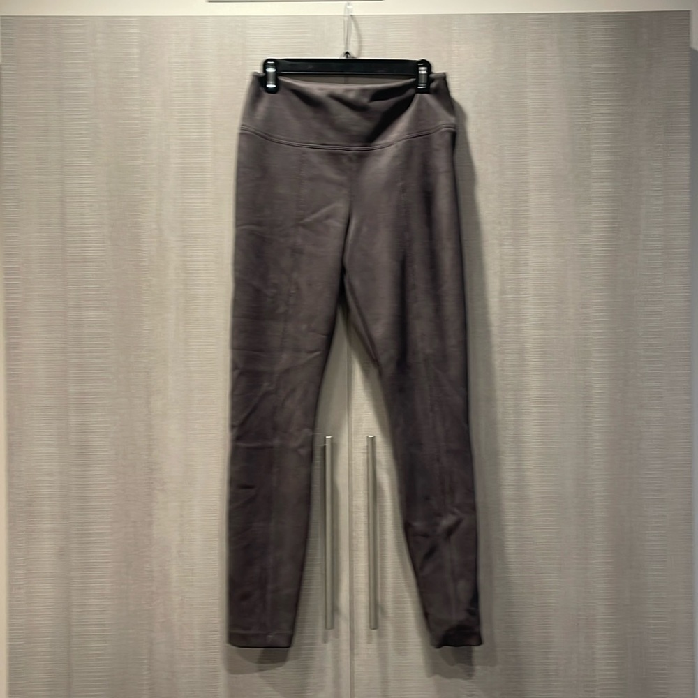 White House black market grey faux suede legging. Size 10.